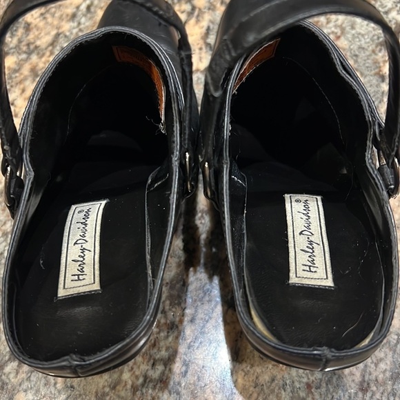 Vintage Harley-davidson Leather Buckle black slip on heels with back strap 7.5 - Picture 7 of 12